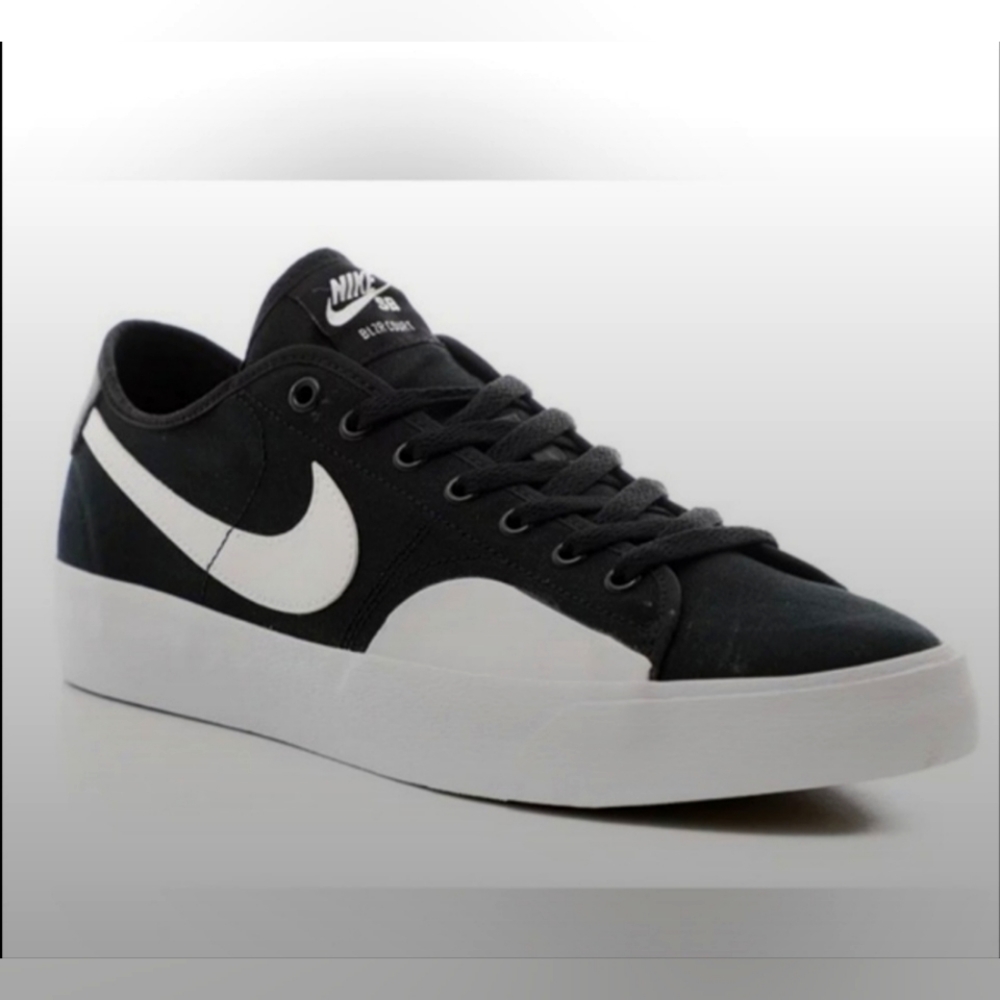 Nike BLZR